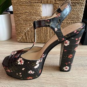 JESSICA SIMPSON PALYA CROC